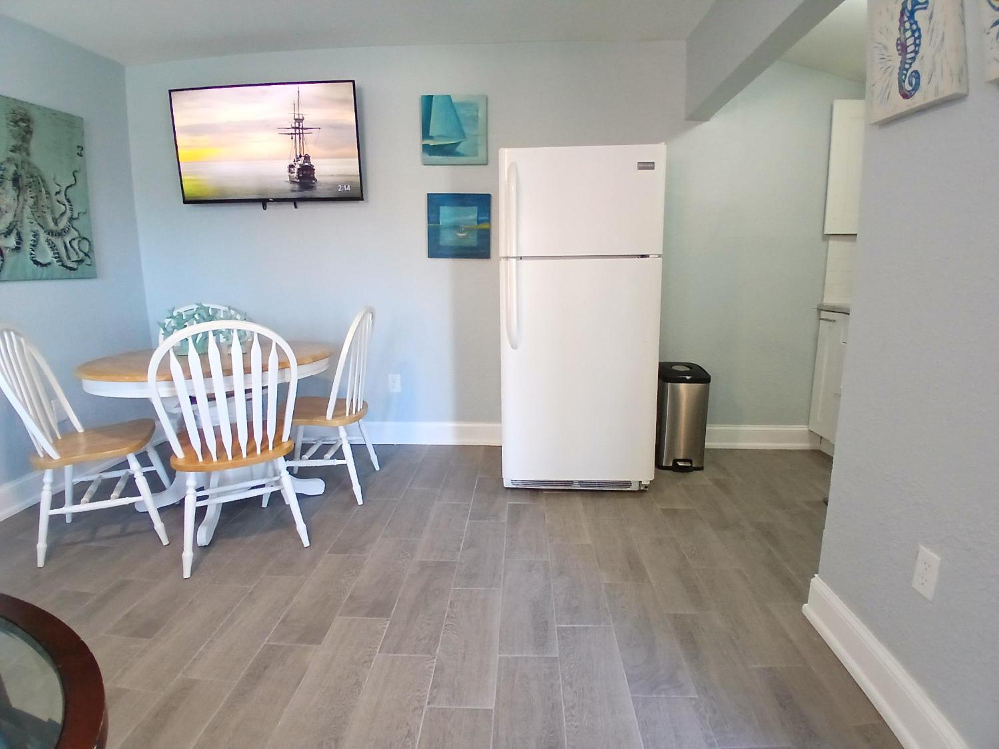 Dolphin Updated On River - 1 Mile To Kitchen Washer Dryer Hébergement de vacances *